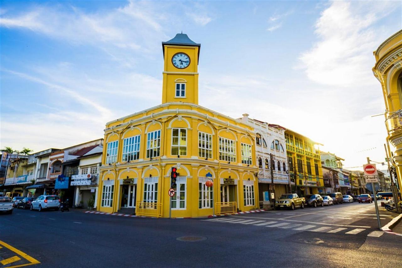 Cafe'@Luv22 Hotel Phuket Exterior photo
